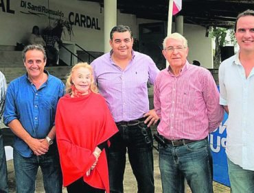 En histórico remate, “Las Rosas” vendió toda la oferta ayer en local “Cardal”