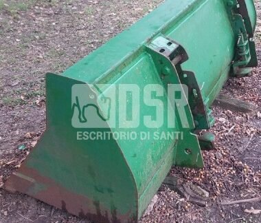 Tractor John deere 6110D 4