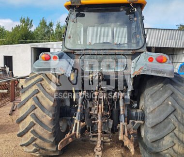 Tractor valtra BM100