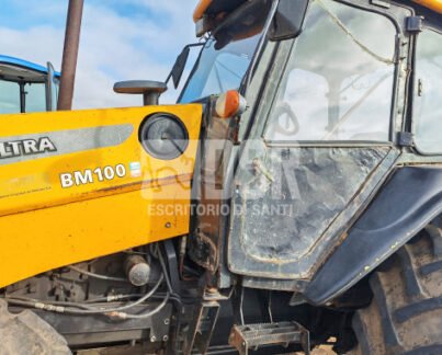 Tractor valtra BM100 2