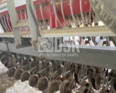 Sembradora directa massey ferguson 4