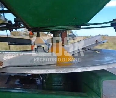 Fertilizadora donder 1500 kilos