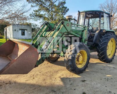 Tractor John deere 2650 con pala